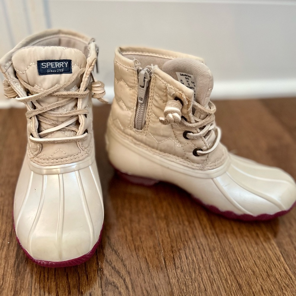 Sperry boots
